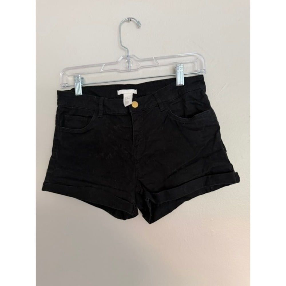 HM Womens Black Denim Cuffed Hem Shorts Gold Button Size 6